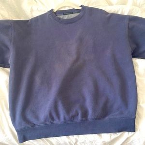 Brandy Melville crewneck, oversized, navy blue